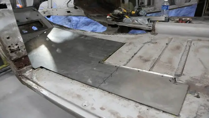 Method Install The Vehicles Floor Pans Using Metal Blast And Fiberglass
