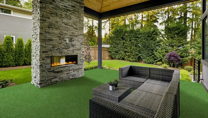 Considerations Before Choosing Grass For Your Balcony
