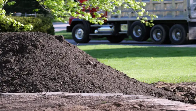 How Many Cubic Feet Of Soil Are In 40 Pounds