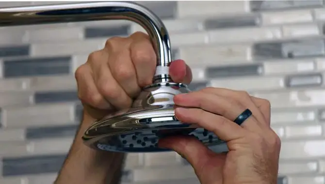 Plumbing Tips For Installing A Showerhead