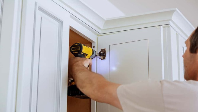 Steps To Replacing Kitchen Cabinet Doors