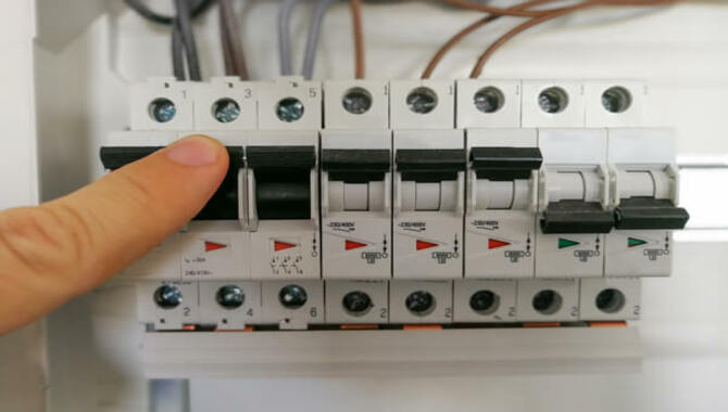 Warnings When Resetting A Circuit Breaker