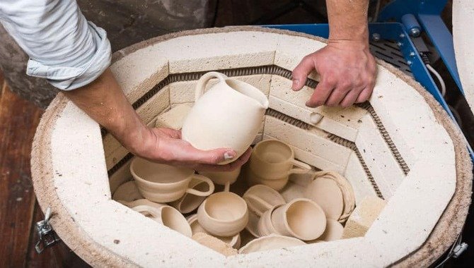 Setting Up The Kiln For Firing.