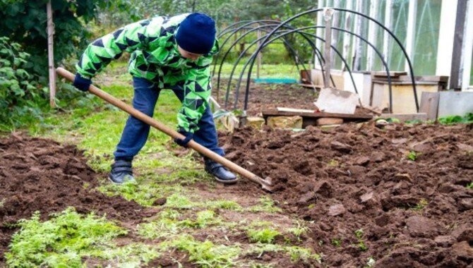 Preparing The Soil For Winter Gardening