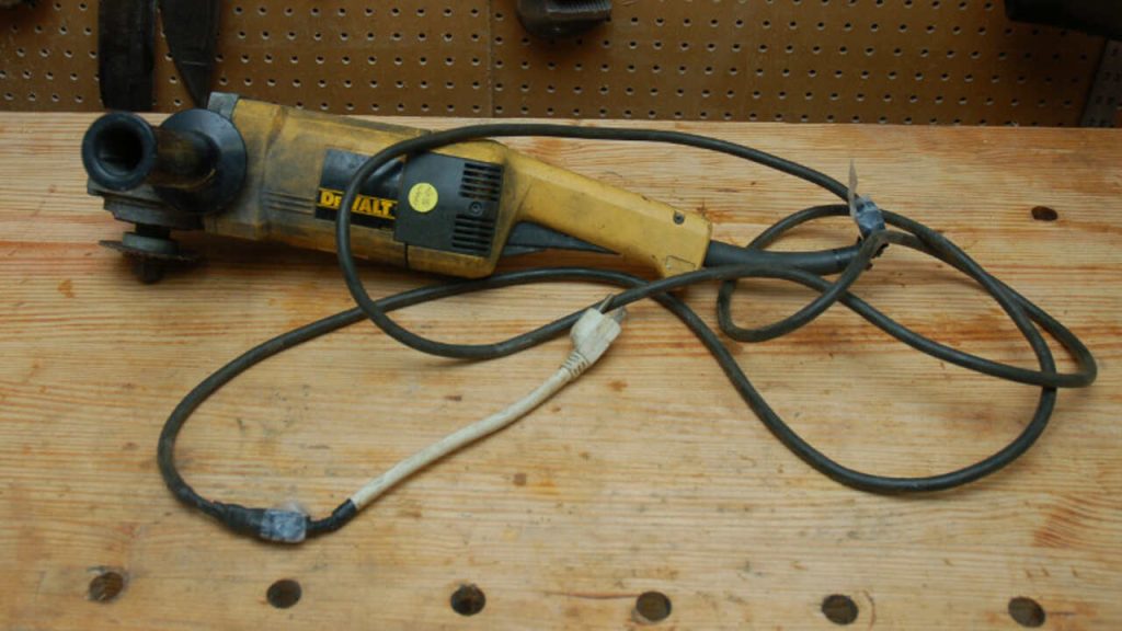Dewalt Charger Solid Red Light Detailed Information