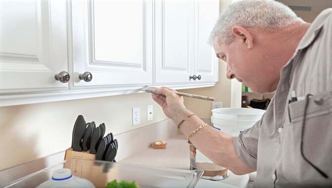 How To Refinish Kitchen Cabinets Easily And Effectively