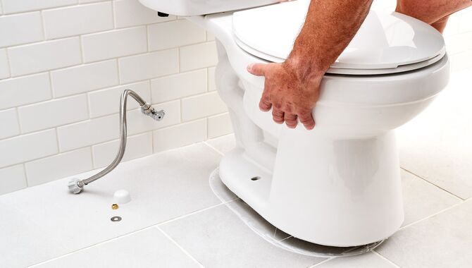 Remove Old Toilet