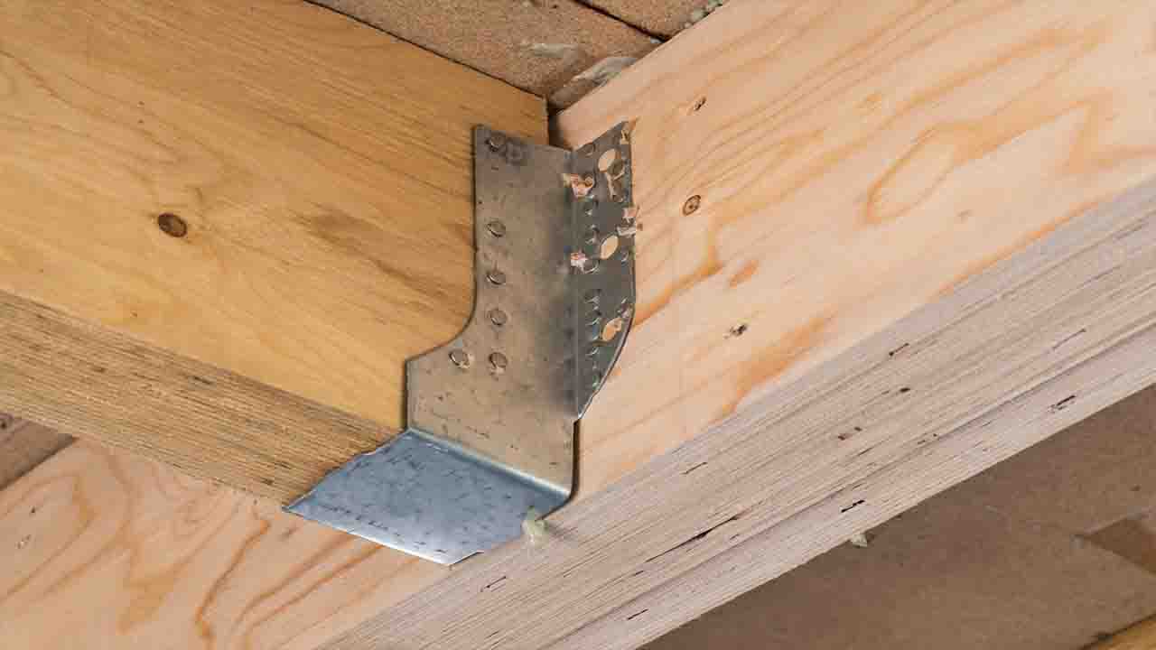 Choosing The Right Type Of Repair Plate For Your Floor Joists