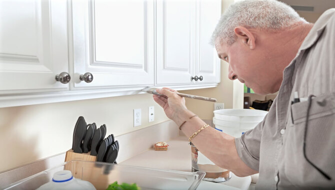 How To Paint Kitchen Cabinets - 7 Easy Steps