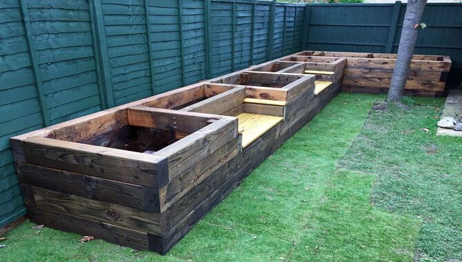 Raised Garden Beds With Built-In Seating