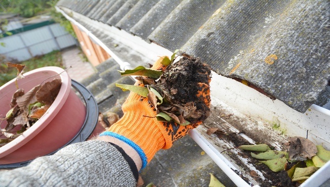 Removing Gunk From Gutters