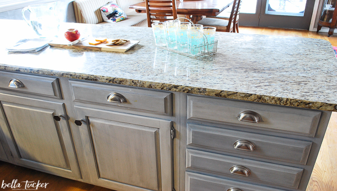 Tips For Updating Existing Cabinet Hardware