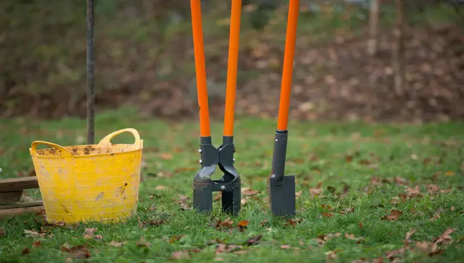 Tools And Techniques For Digging Fence Post Holes