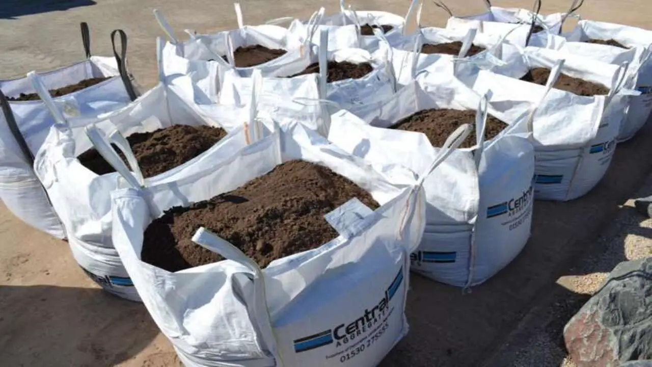 40lb Bags Of Topsoil In A Cubic Yard