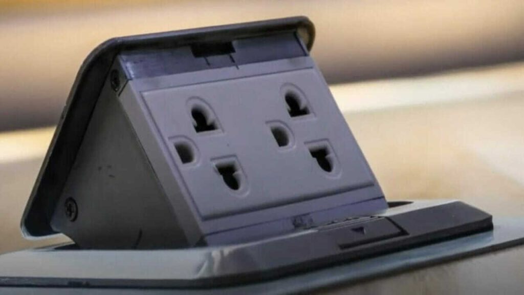 How To Open Floor Outlet Covers 9 Easy Steps