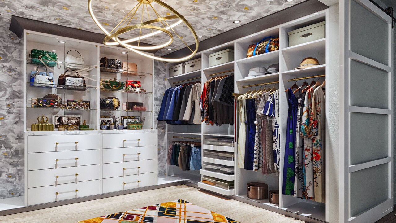 Customizing Your Closet With Built-In Features