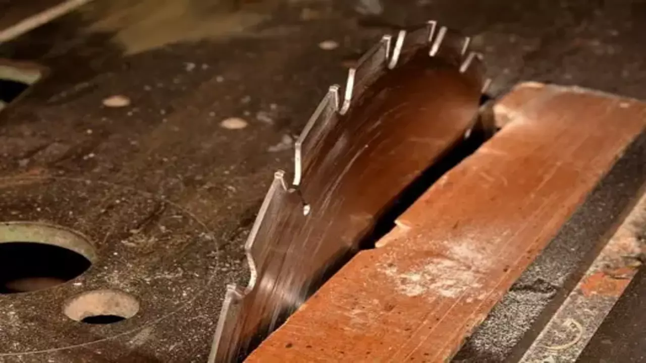 Factors To Consider When Choosing A Table Saw