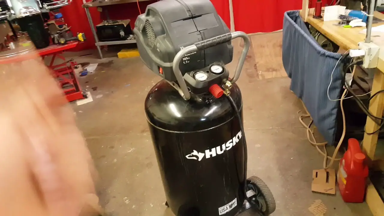 Features Of Husky 33-Gallon Air Compressors