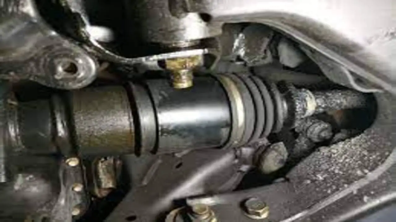 How Can You Check If Your Cv Axle Is Leaking