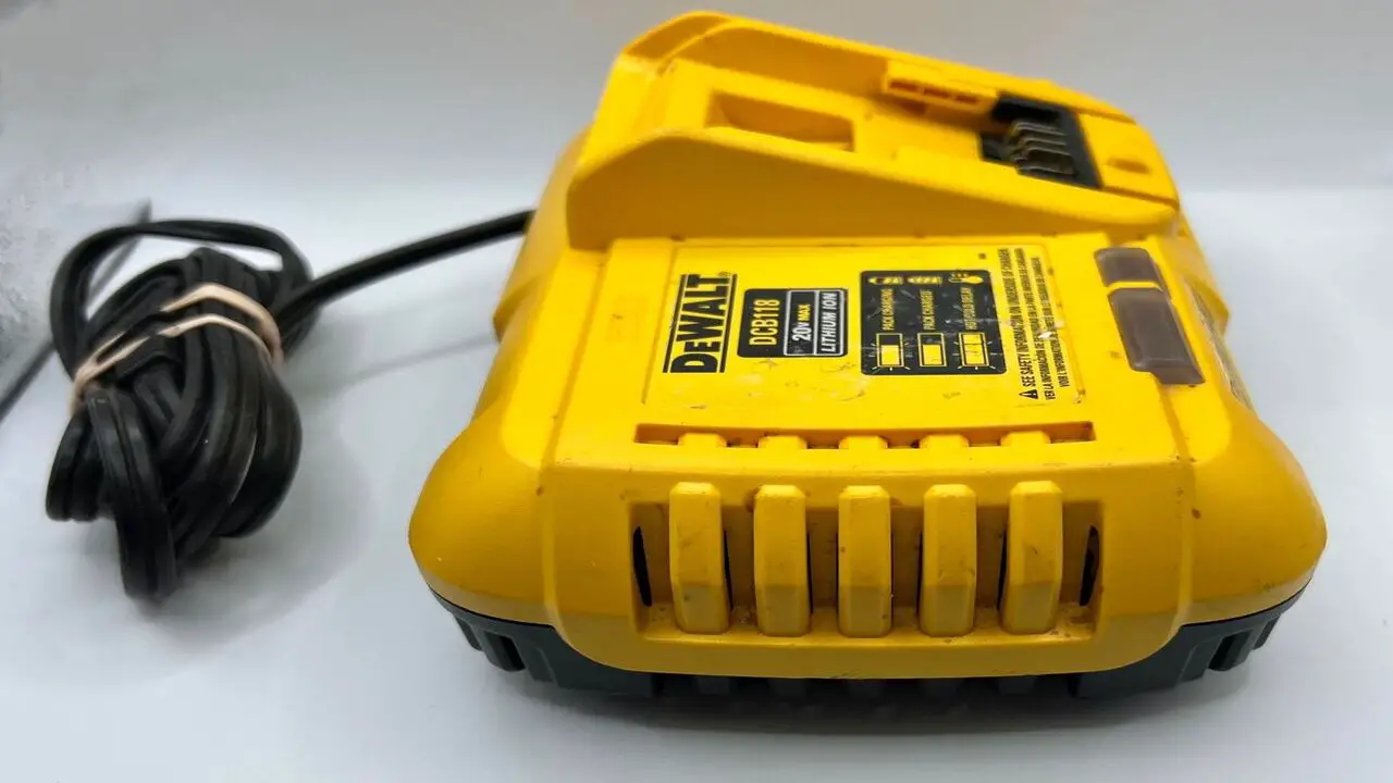 How Long Does The Hot Cold Delay Last On Dewalt Chargers