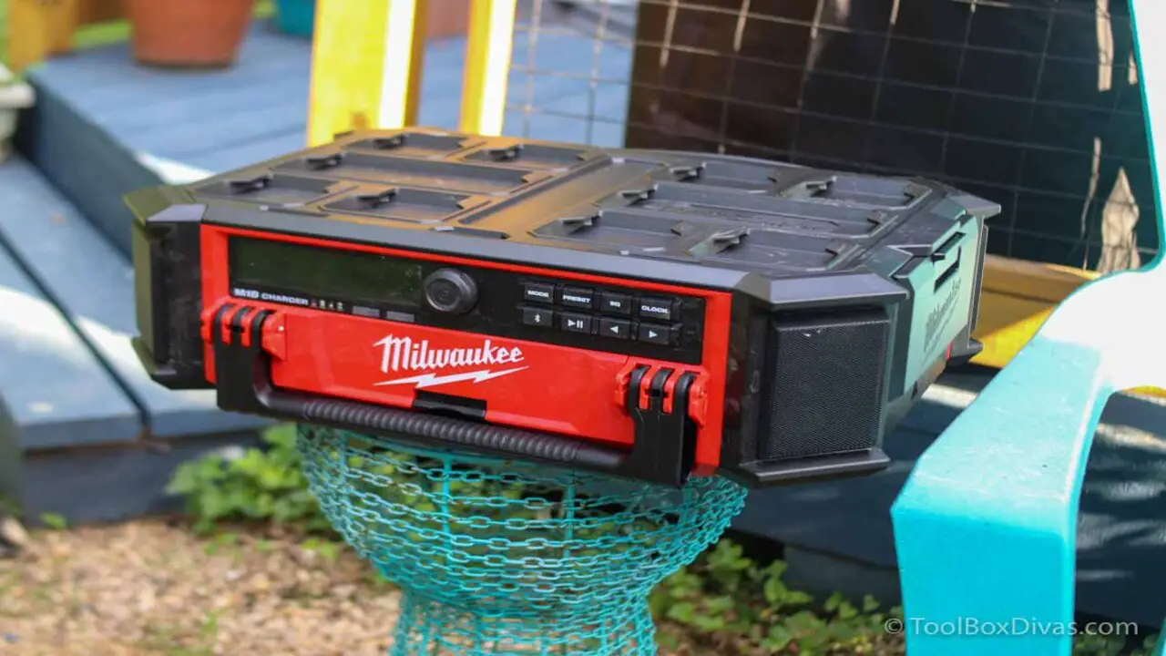 How To Choose A Replacement For Your Milwaukee Packout Radio