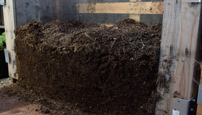 How To Clean And Maintain Hot Compost Bins