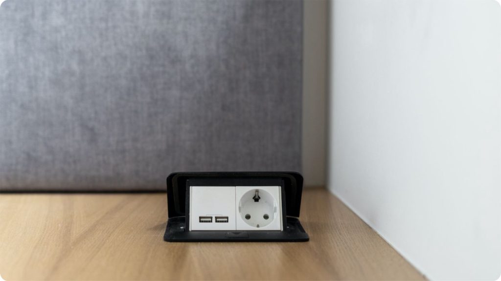 How To Open Floor Outlet Covers 9 Easy Steps