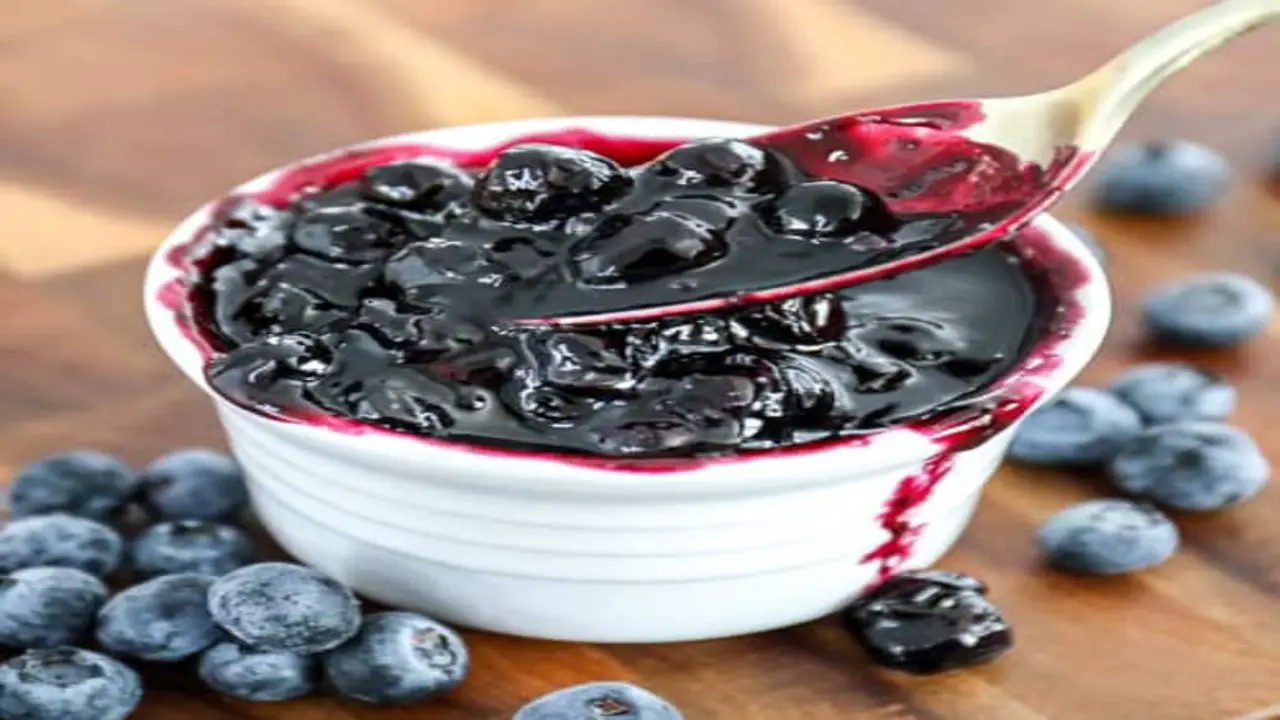 Make Blueberry Jam Or Compote