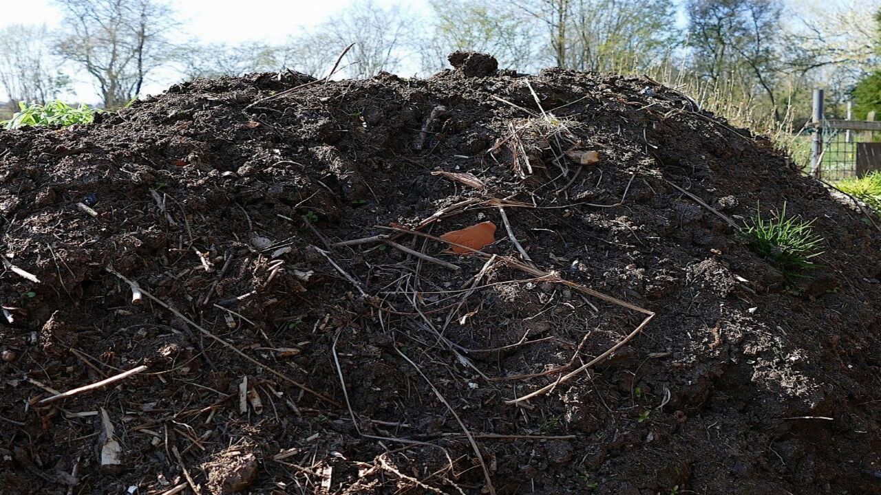 Moisture Management During Composting Process