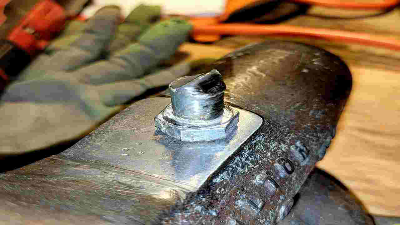 Precautions That Need To Be Taken While Removing Shear Bolts