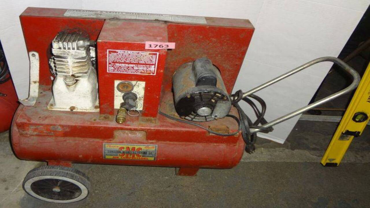 Old Sanborn Air Compressor - Classic Compressor Excellence