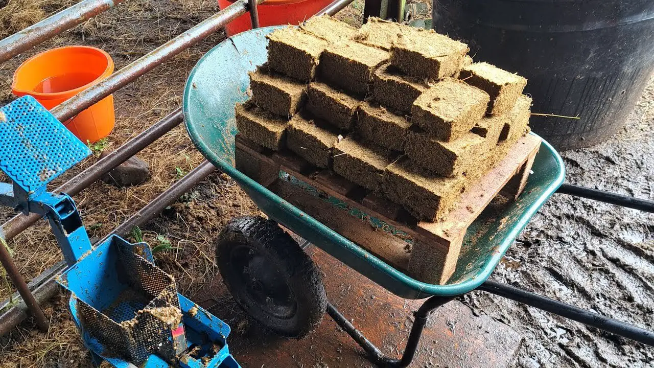 Tips For Storing And Using Horse Manure Fire Bricks Safely And Efficiently