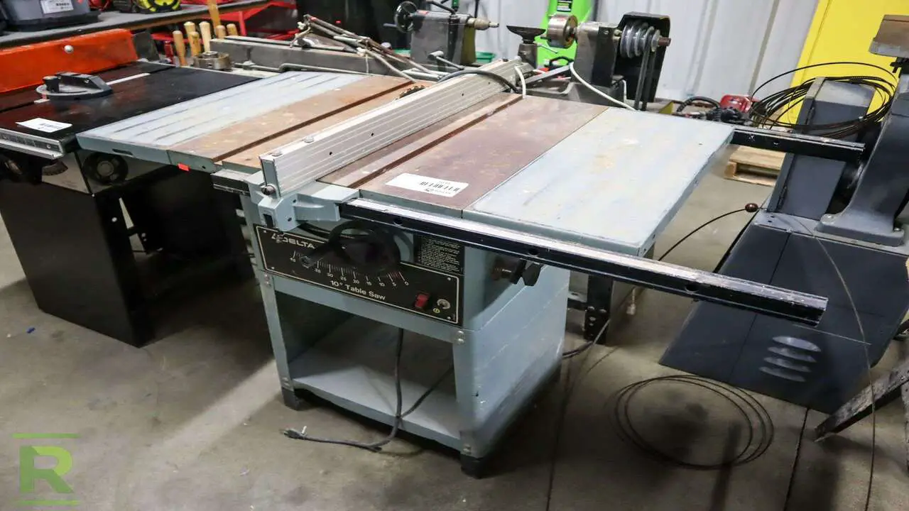 What Is The Delta 34-670 Table Saw