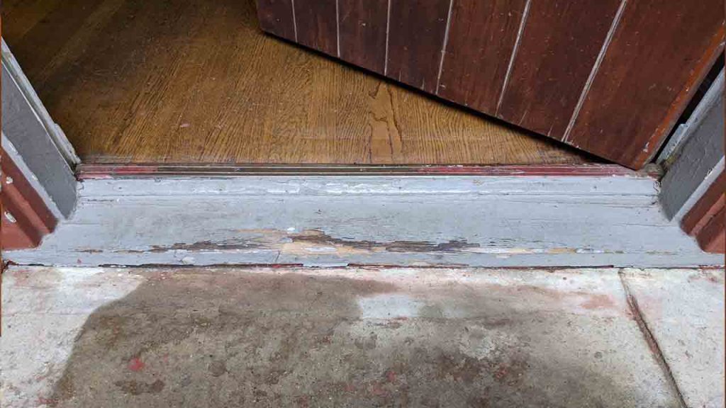 How To Seal Door Threshold To Concrete 7 Easy Steps